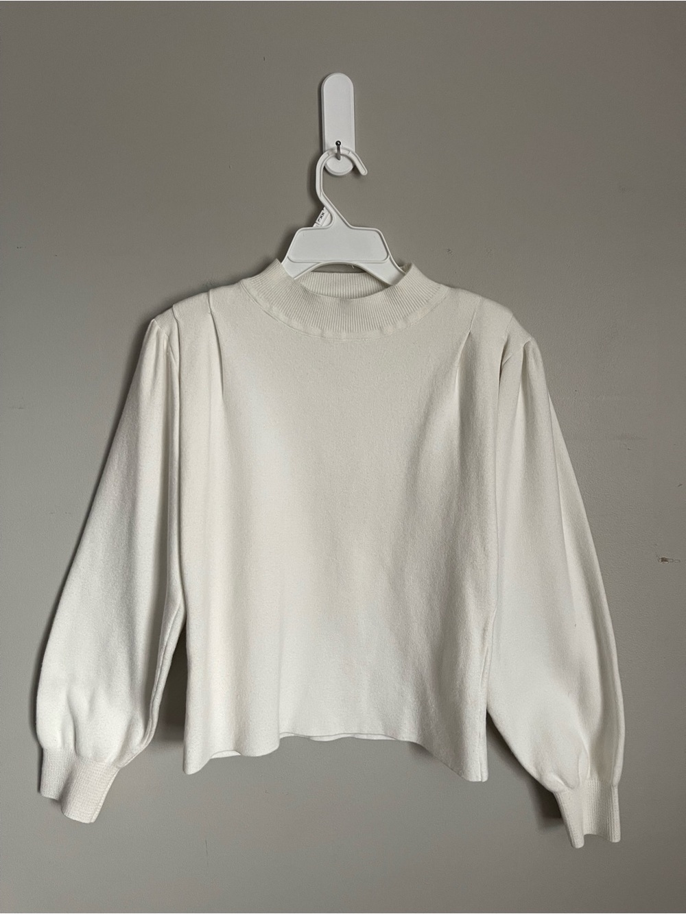MANGO Cream Mock Neck Puff Sleeve Sweater Sz L